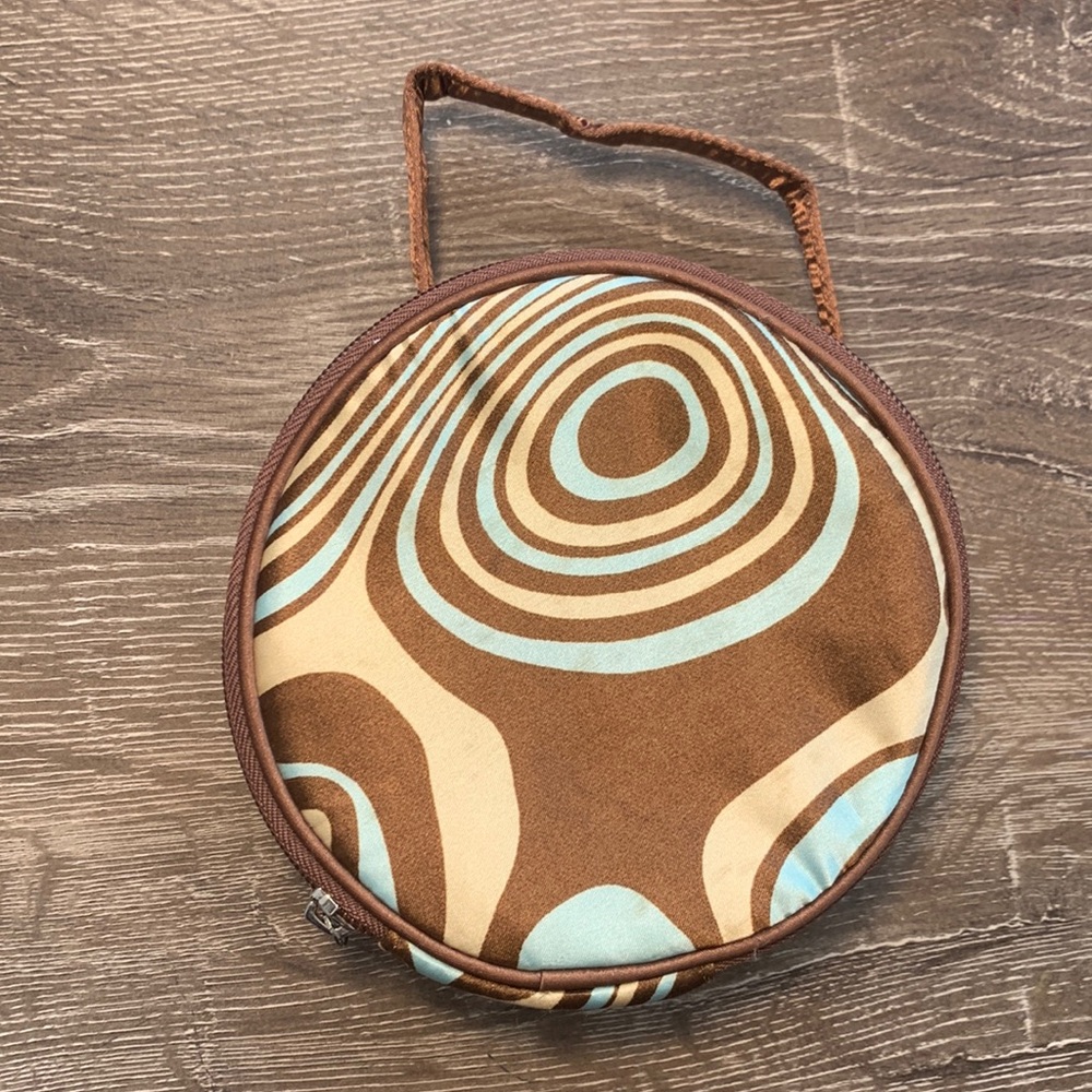 Danielle by Upper Canada Vanity Pouch
